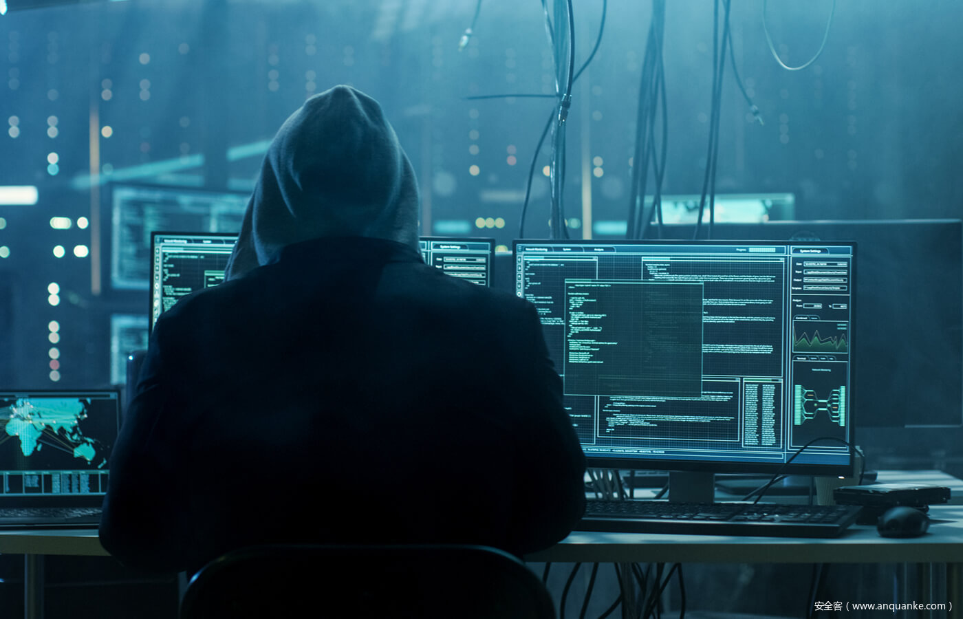 暗网禁地协助破获重大网络诈骗案